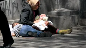 Irlanda, în război cu cerşetoria. Peste 500 de persoane, arestate de la începutul anului