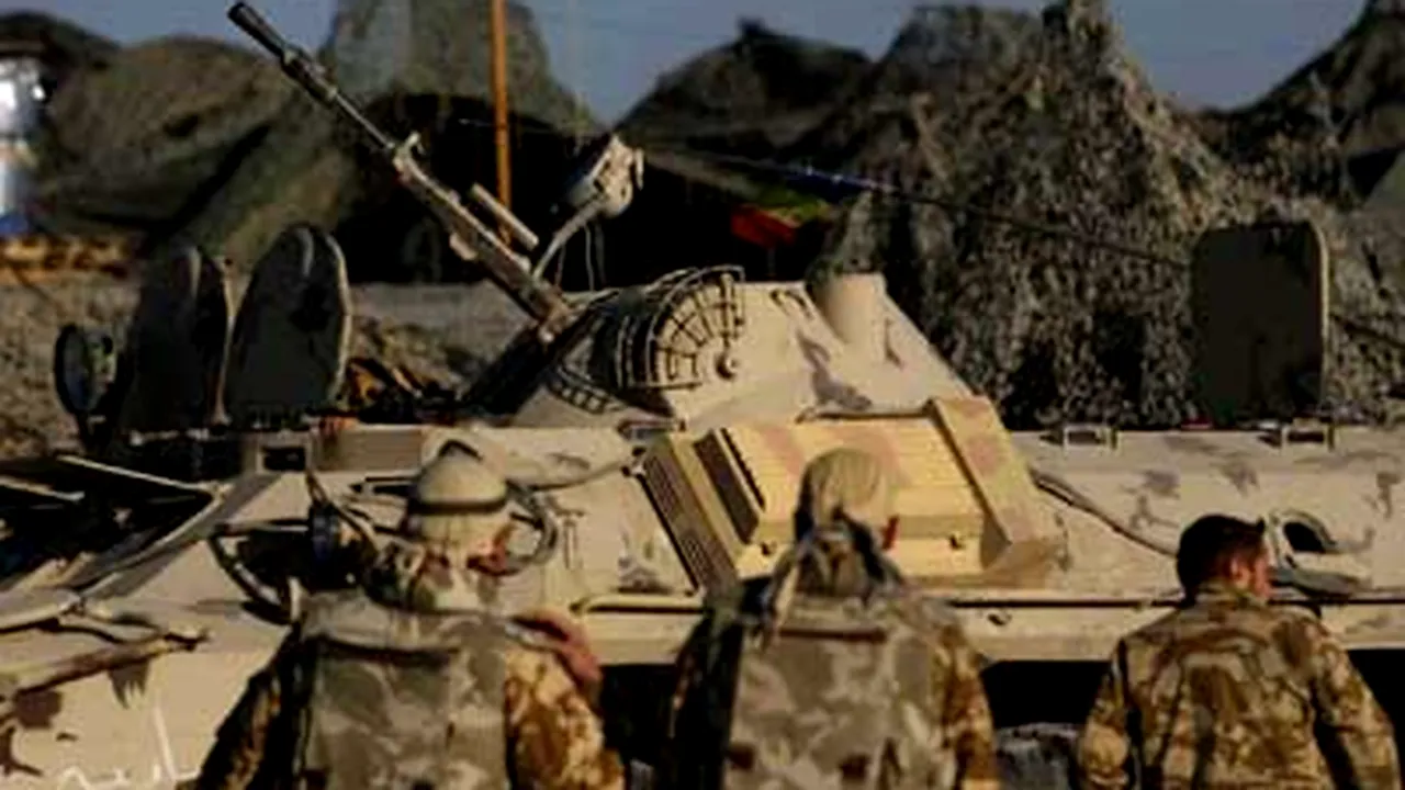 Doi militari români, răniţi în Afganistan