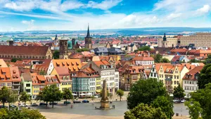 Surpriză în Germania: Orașul verde cu chirii mici a cucerit Atlasul Fericirii 2026