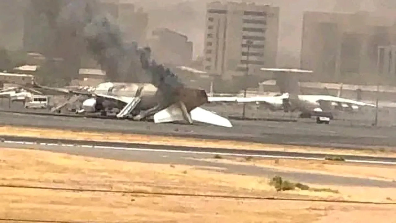 O aeronavă Saudia a fost avariată de focuri de armă la Khartoum