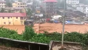 ALUNECĂRILE de teren din Sierra Leone: 