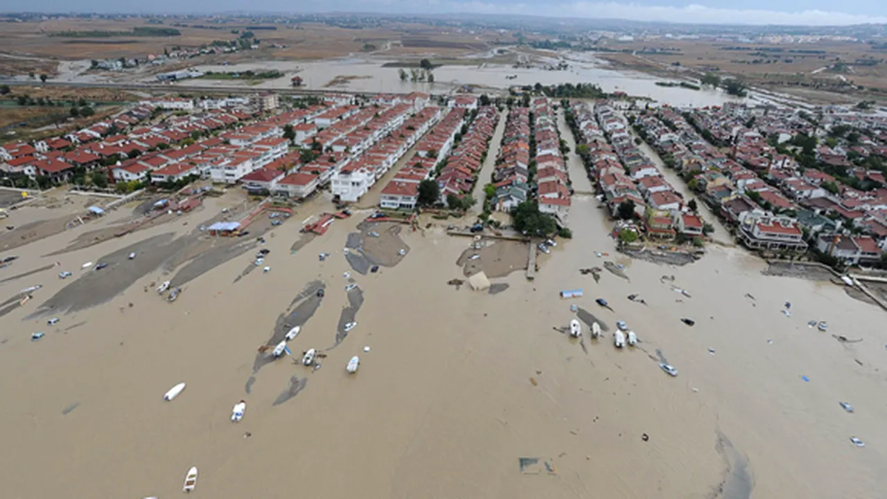 Catastrofele naturale au costat în acest an 50 mld.dolari