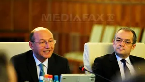Băsescu a vorbit cu Boc despre listări la BVB, Oltchim, Rompetrol şi fonduri UE