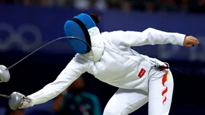 Scrimă. Floretista Catrinel Dubău avansează pe primul loc în clasamentul european la categoria U14