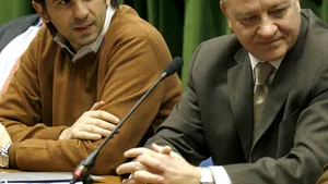 Sandu, Dragomir şi Lupescu susţin câte un antrenor la naţională