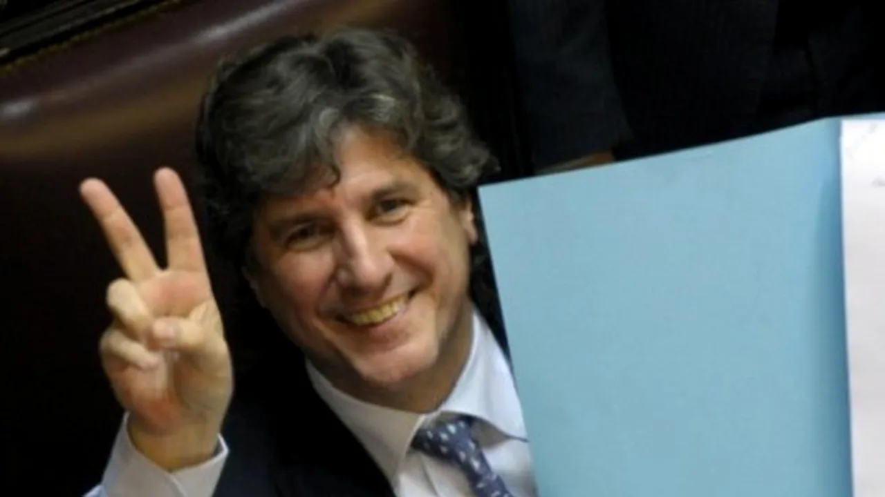 Un fost vicepreşedinte argentinian a fost arestat într-un dosar de corupţie