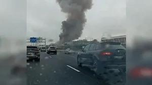 Explozie de hidrogen la un combinat chimic din apropiere de Lyon: 4 răniți, sute de mii de oameni în alertă