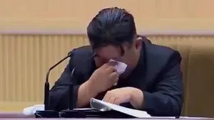 VIDEO Kim Jong Un a părut să-şi şteargă lacrimile în timp ce le îndemna pe femei să facă mai mulţi copii pentru 