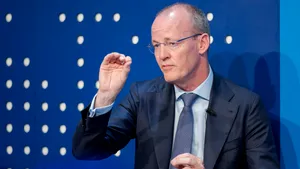 EXTERNE Cursa pentru șefia BCE: Favoritul economiștilor nu e cel mai calificat candidat