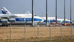 BREAKING NEWS: Statele Unite închid spaţiul aerian pentru avioanele ruse şi afectează capacităţile de rafinare a petrolului 