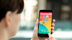 Ce aplicaţii consumă în mod excesiv bateria telefoanelor mobile