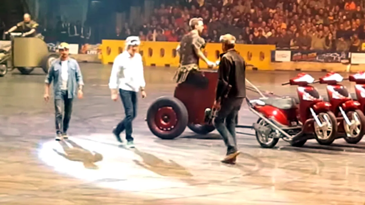 Jeremy Clarkson a făcut o glumă proastă în timpul unui spectacol, în Africa de Sud - VIDEO