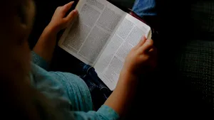 Ziua Naţională a Lecturii ar putea fi sărbătorită în România pe 15 februarie. Proiectul de lege, depus în Parlament