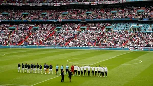 UEFA, mai interesată de câştiguri decât de oprirea pandemiei? Acuzaţiile ministrului de Interne german, după meciurile EURO 2020