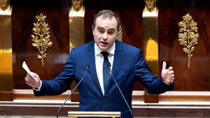 Moțiunea de cenzură împotriva premierului francez, Sébastien Lecornu, a fost respinsă