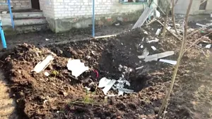 Străzi şi case distruse de separatiştii din Donbas. Armata ucraineană: „Acesta este pământul nostru”