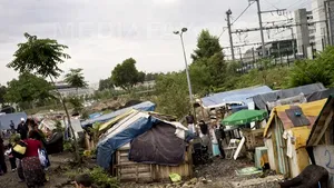 Amnesty International: Vom continua să spunem României că toţi oamenii au dreptul la locuinţă